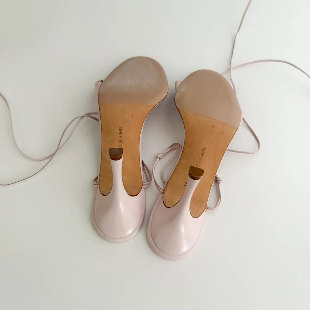 Manolo Blahnik Soft Pink Flower Rhinestone Ankle Wrap Sandal Heels